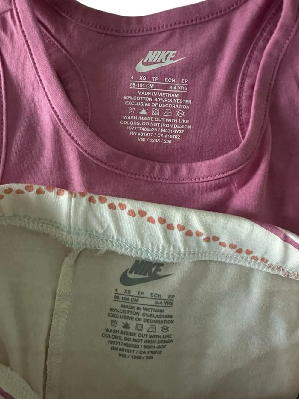 Girls Size 4 Nike 2-Piece Outfit Set Tank Top & Striped Hearts Bike Shorts NWT - Picture 4 of 5